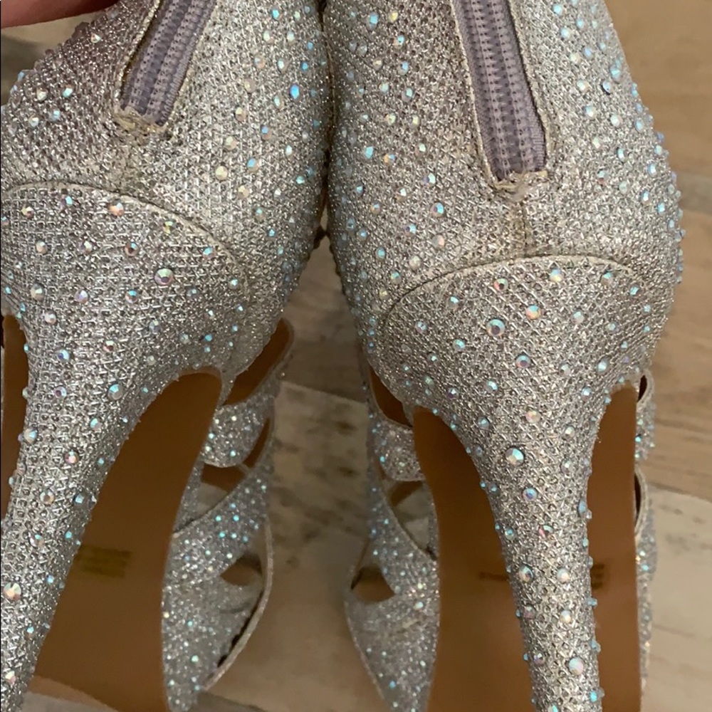 Sparkle and gem stone High heels - Picture 6 of 8